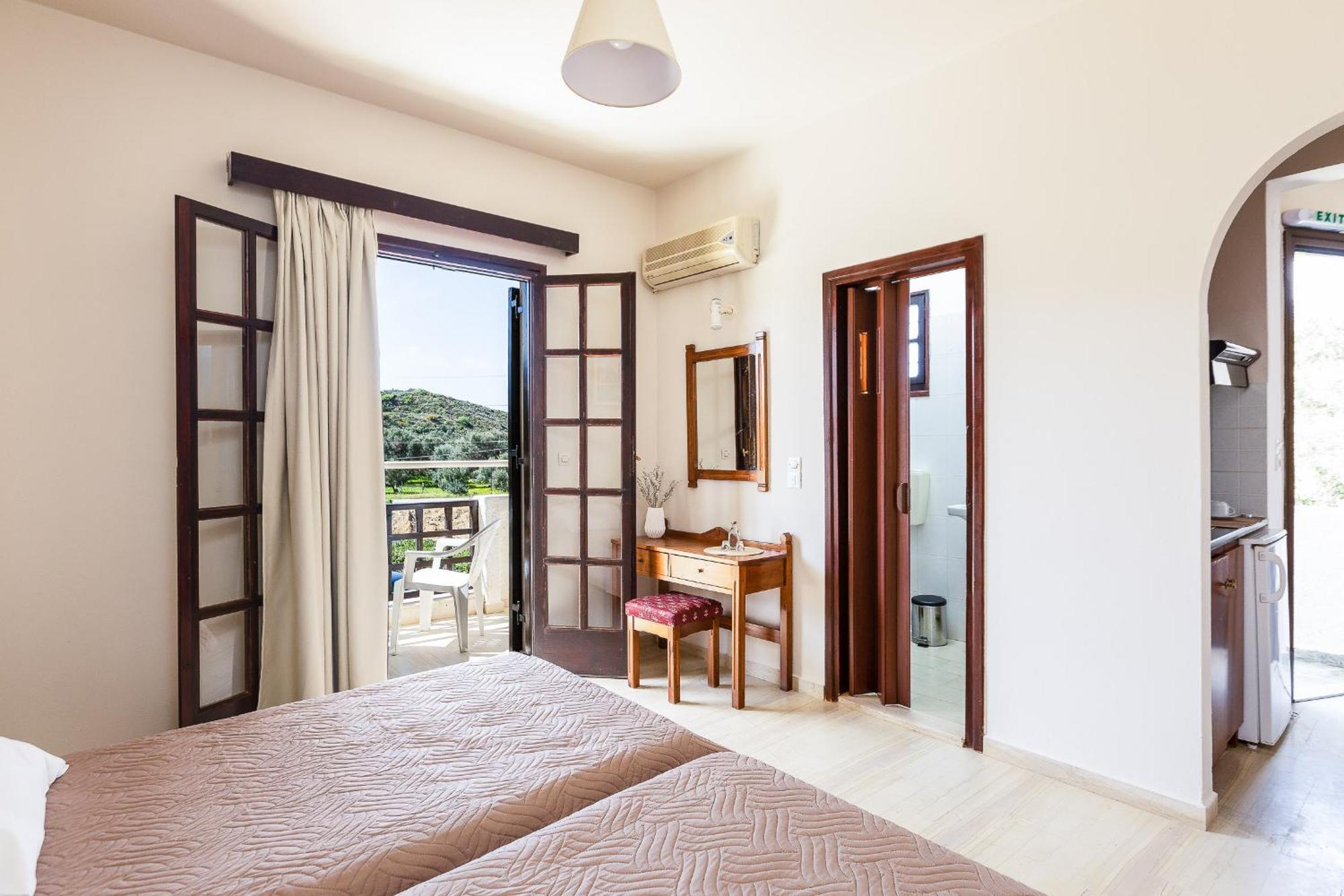 Santa Maria Studios & Apartments Plakias Extérieur photo